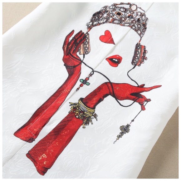 🆕 The BENTE Queen Of Hearts Silk Dress - Picture 5 of 8